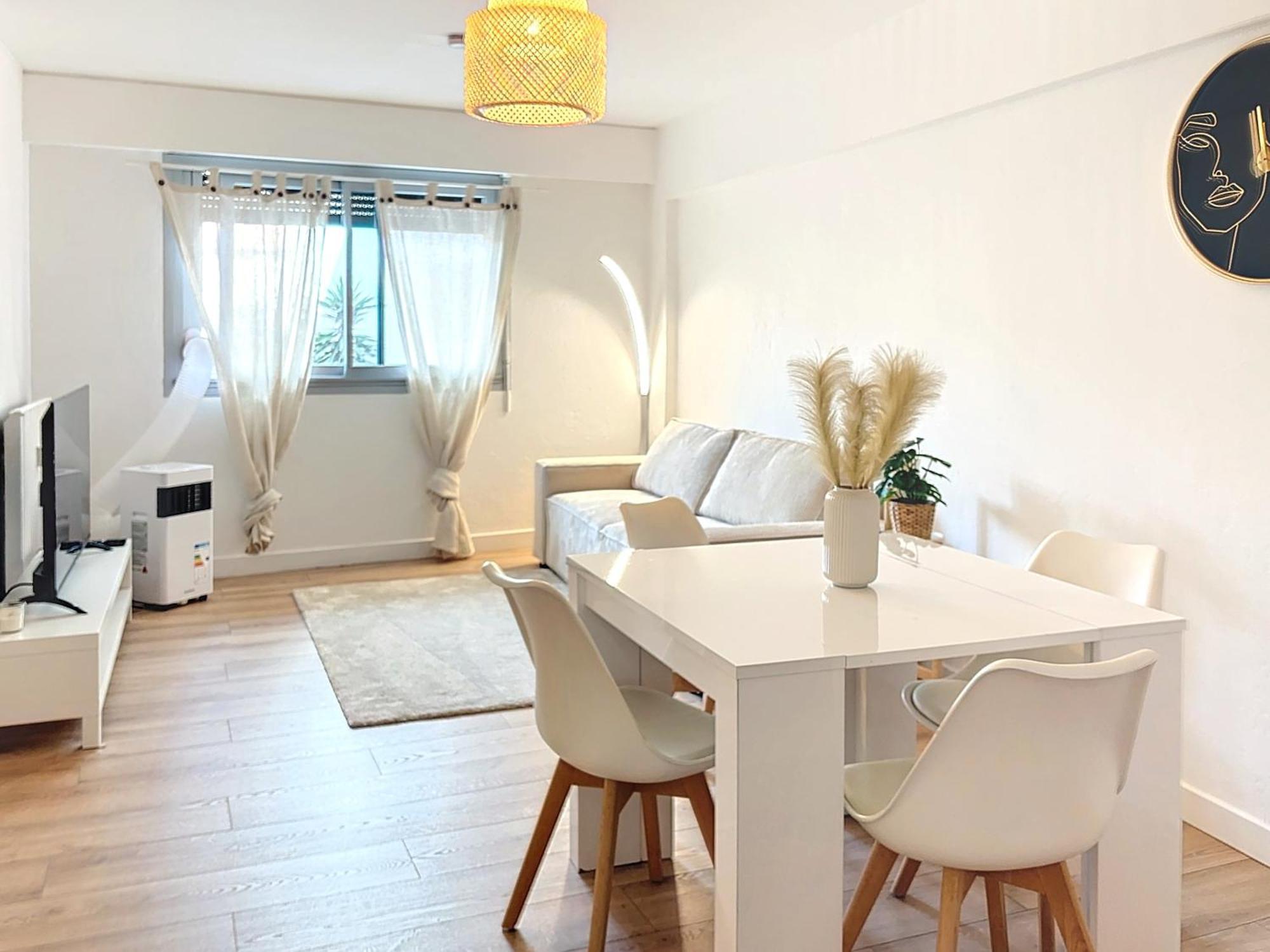 Love Home Cagnes-sur-Mer Exterior foto
